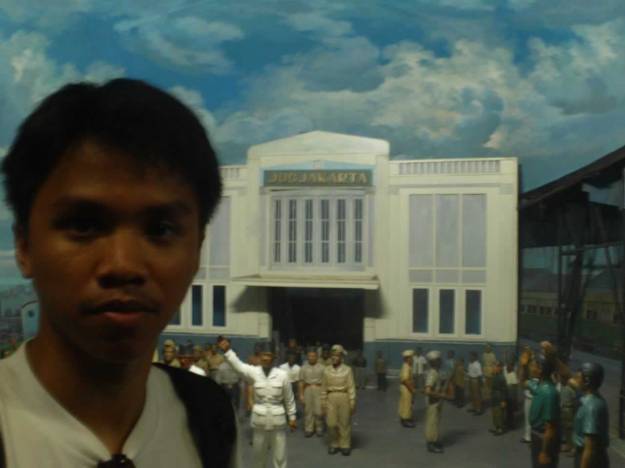 neo diorama Neo di depan diorama