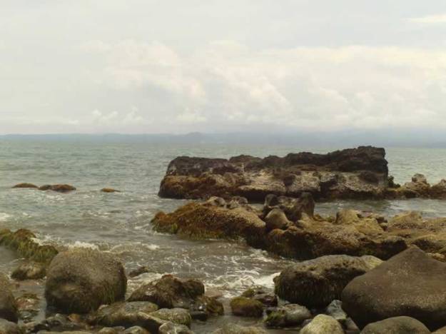 Pantai Loji