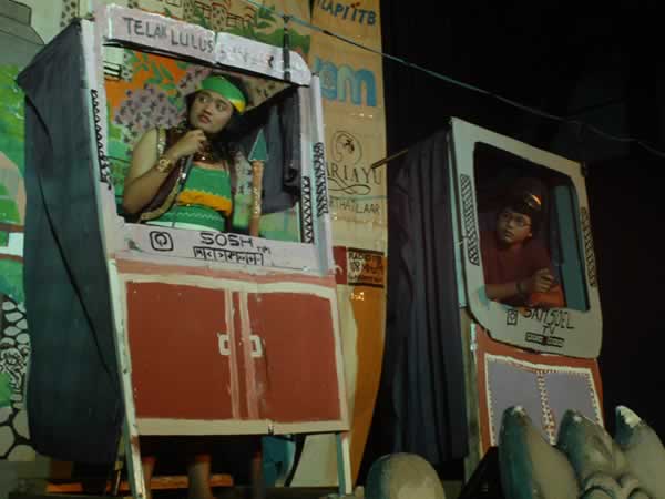 Sesi wawancara mahasiswa - 'pelaku sejarah'