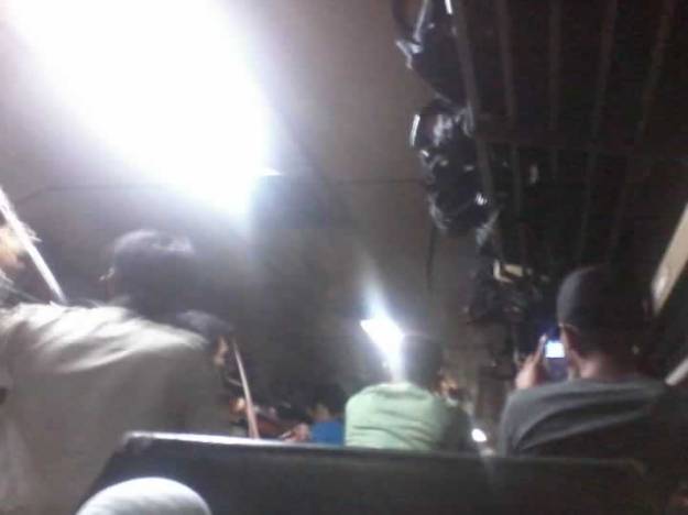 Mas-mas tentara nyanyi dan joget bareng