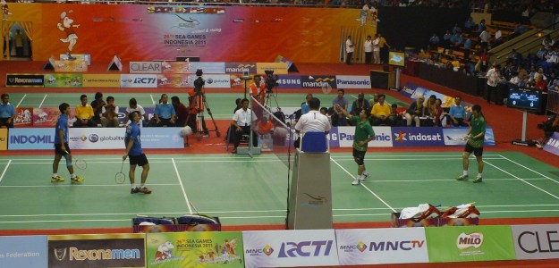 Bona/Ahsan vs Kido/Hendra