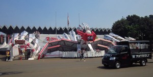 Gerbang masuk Istora