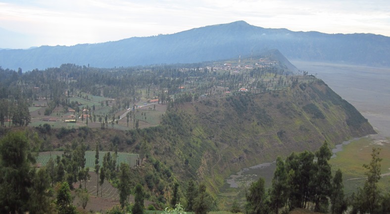 Desa Cemoro Lawang