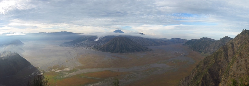 Kaldera terlihat jelas