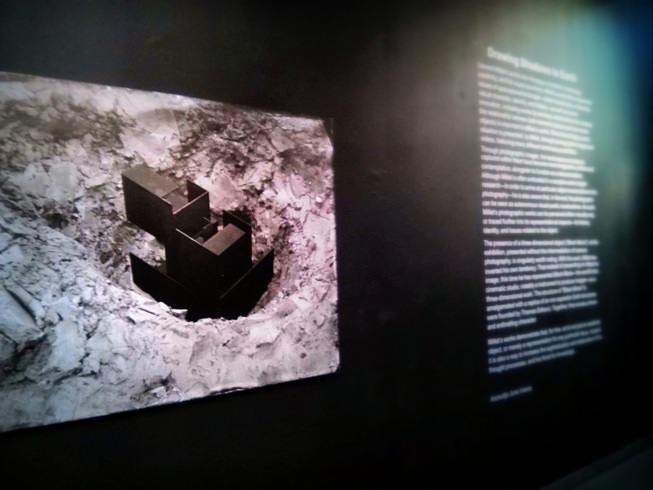 Karya foto di salah satu ruang galeri