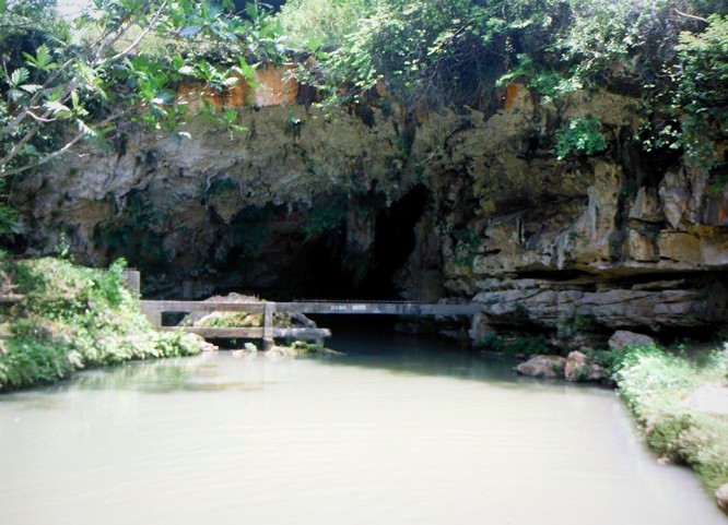 Pintu masuk Goa Pindul