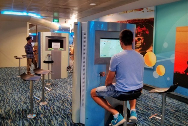 Antri main game di Entertaintment Deck