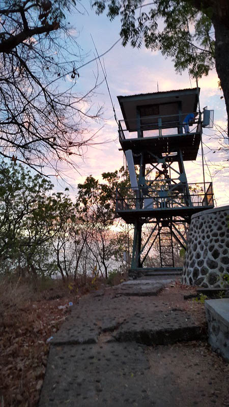 Menara pandang (foto oleh Putri)