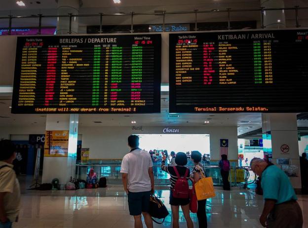 Jadwal Keberangkatan dan Kedatangan Bus di TBS