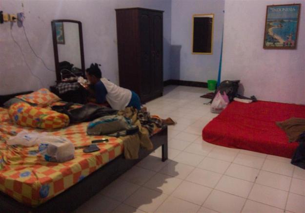 Penampakan dalam kamar