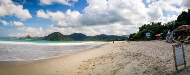 Pantai Selong Belanak