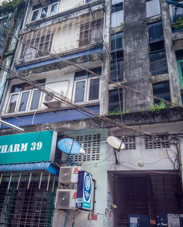 Salah satu flat di Yangon