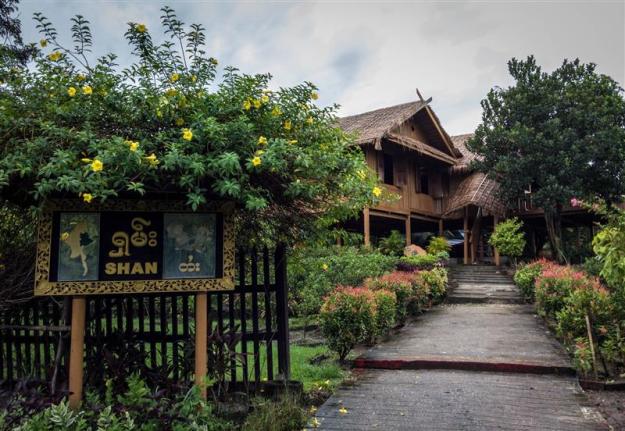 Rumah adat Shan State
