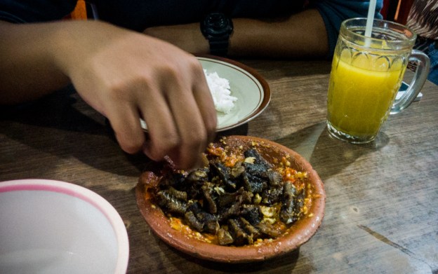 Kuliner Spesial Belut Surabaya