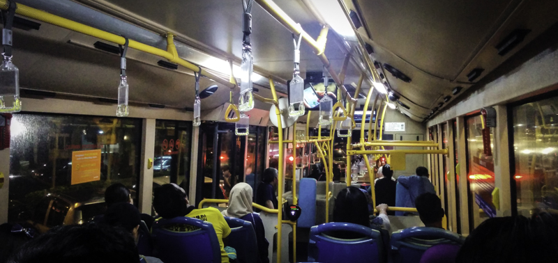 Suasana di dalam bus RapidKL