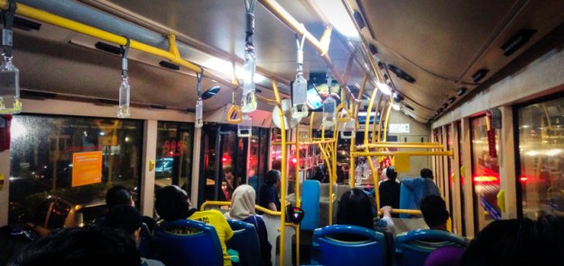 Suasana di dalam bus RapidKL