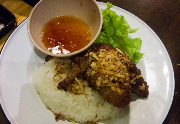 Ayam Goreng & Nasi Pulut