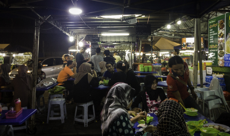 Suasana Cendol Durian Runtuh