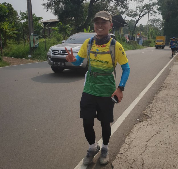 Berlari di daerah Cugenang, Cianjur (photo by Mas Alham IF'87)