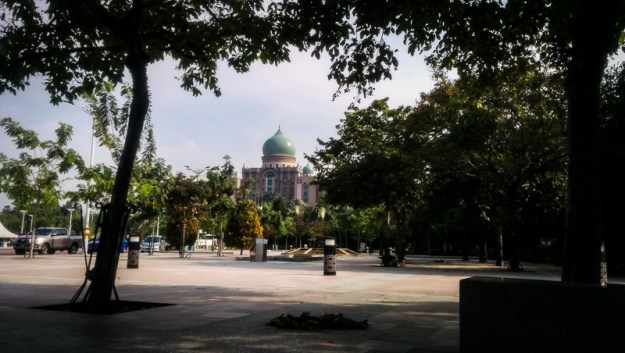 Area kawasan Dataran Putra