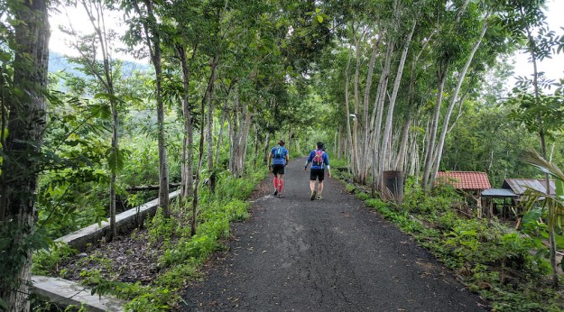 Bersiap-siap menanjak di KM 34