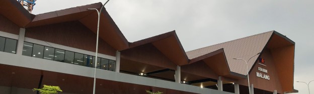 Atap Stasiun Malang Kota Baru